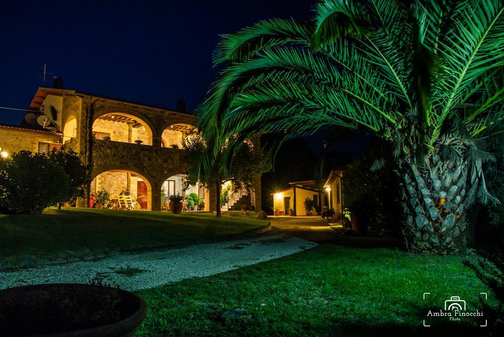 Fattoria Dei Cavalieri Apartment Сована Екстериор снимка